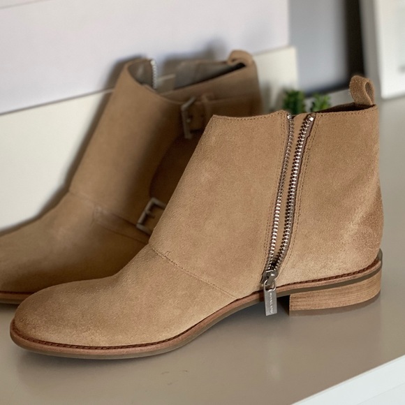 NWOB Michael Kors Ltd Ed Leather Ankle Boots 8 - Picture 8 of 8